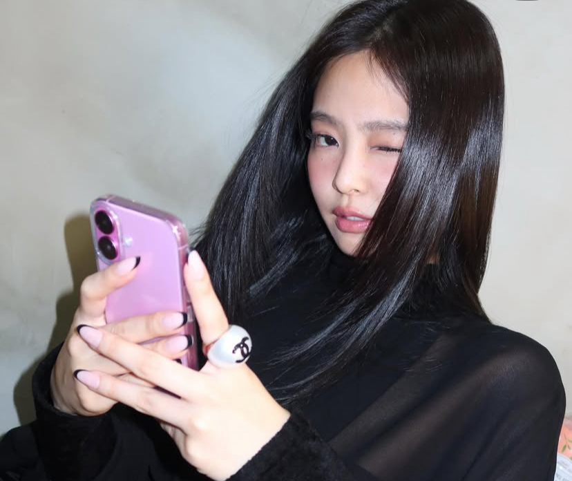 【画像】BLACKPINKジェニー家族構成|父親がいない?!母親との関係性に涙!