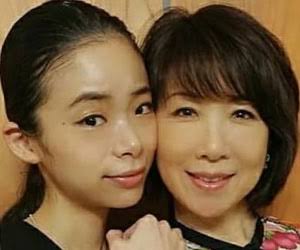 趣里の家族構成