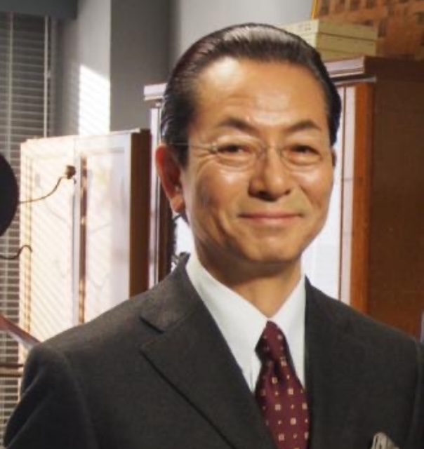 趣里の家族構成
