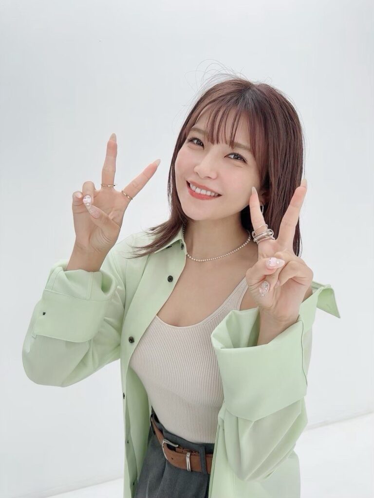 宇野実彩子の家族構成|父親はコピーライターで母親は教員の厳格な家庭だった