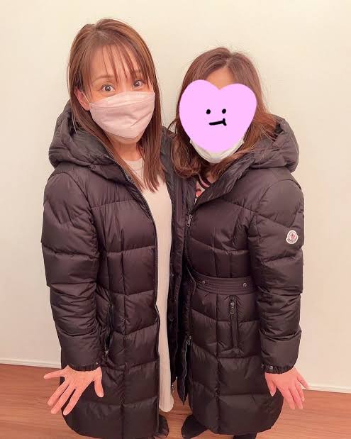 小山慶一郎の家族構成|両親の離婚は父親のDVが原因?現在の関係性は?