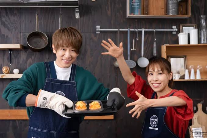小山慶一郎の兄弟構成|姉は料理研究家のみきママ(藤原美樹)!共演やエピソードは?