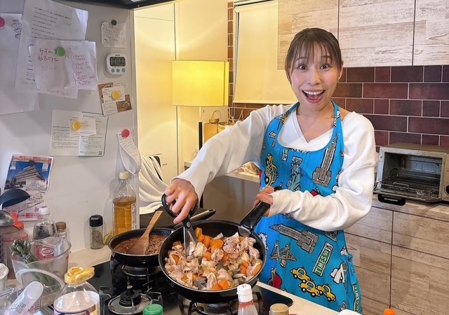 小山慶一郎の兄弟構成|姉は料理研究家のみきママ(藤原美樹)!共演やエピソードは?