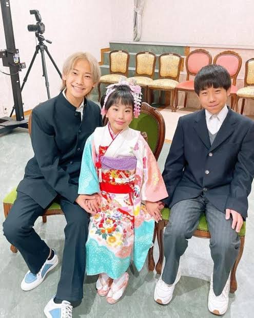 小山慶一郎の兄弟構成|姉は料理研究家のみきママ(藤原美樹)!共演やエピソードは?