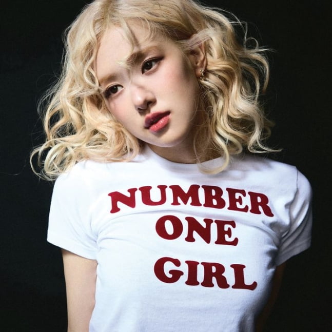 【画像】 BLACKPINKロゼの家族構成|両親の職業や感動エピソード紹介