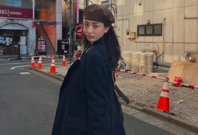 【画像】TWICEジヒョ家族構成|ハーフの噂の真相は?両親とのエピソードに涙