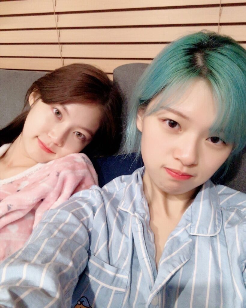 【画像】TWICEジョンヨンは3姉妹!姉も超美人で女優として活躍中!?