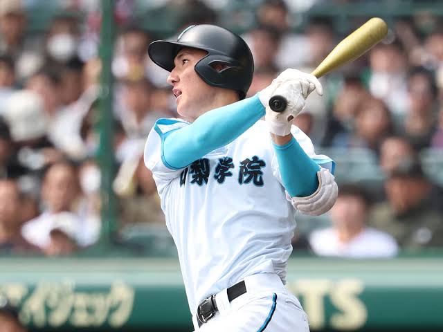 【山梨学院】菰田陽生の家族構成|ハーフの噂の真相?兄もプロ注目選手だった